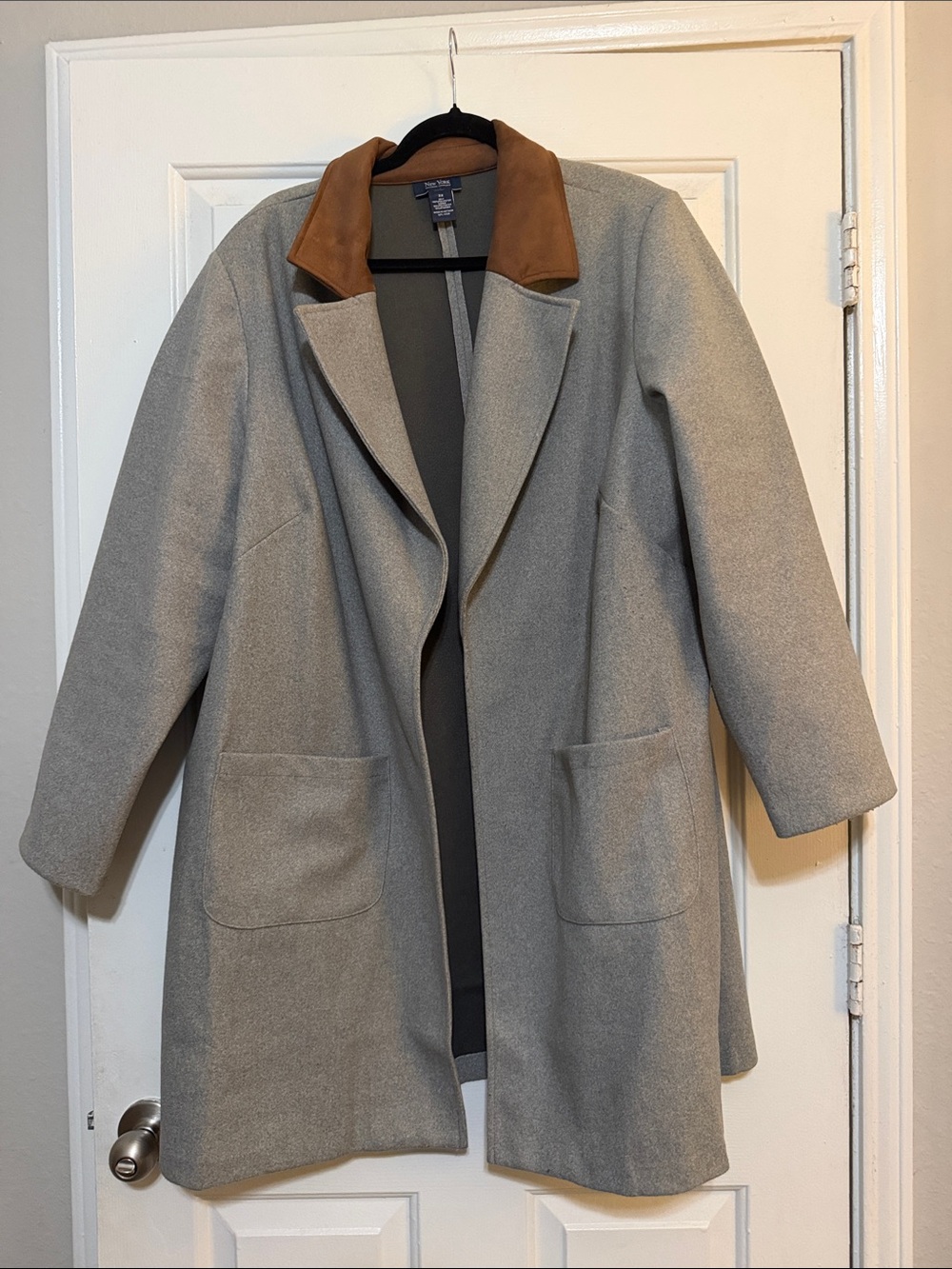 New York and coGrey coat women size 3x